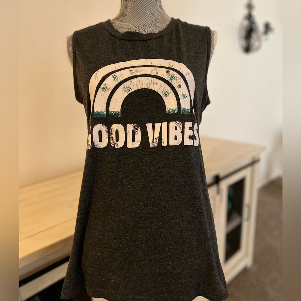 Good Vines Tank